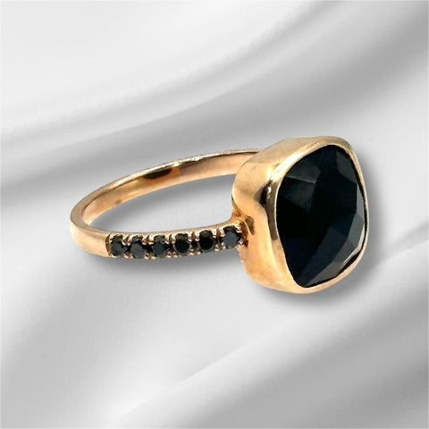 BLACK DIAMONDS & ONYX RING