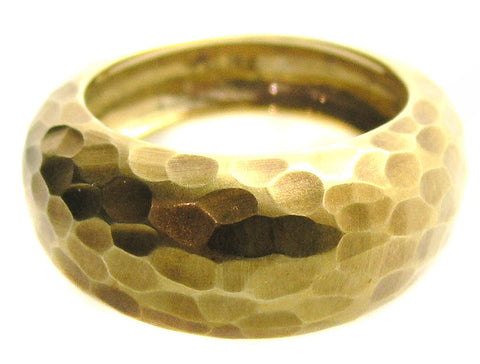 Gold hammered Ring.
